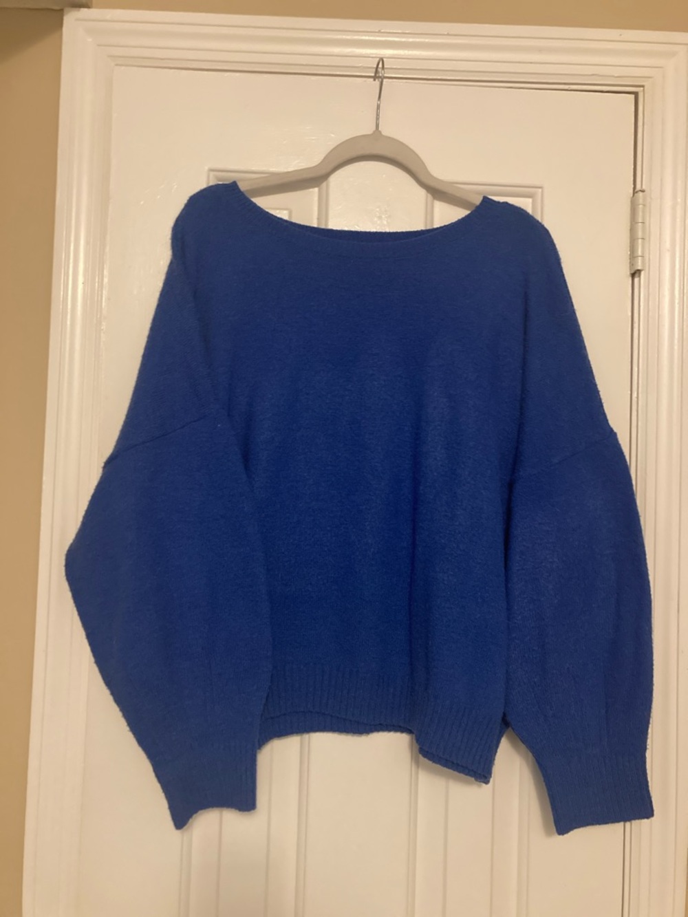 Sonoma Royal Blue Knit Sweater bubbly sleeves